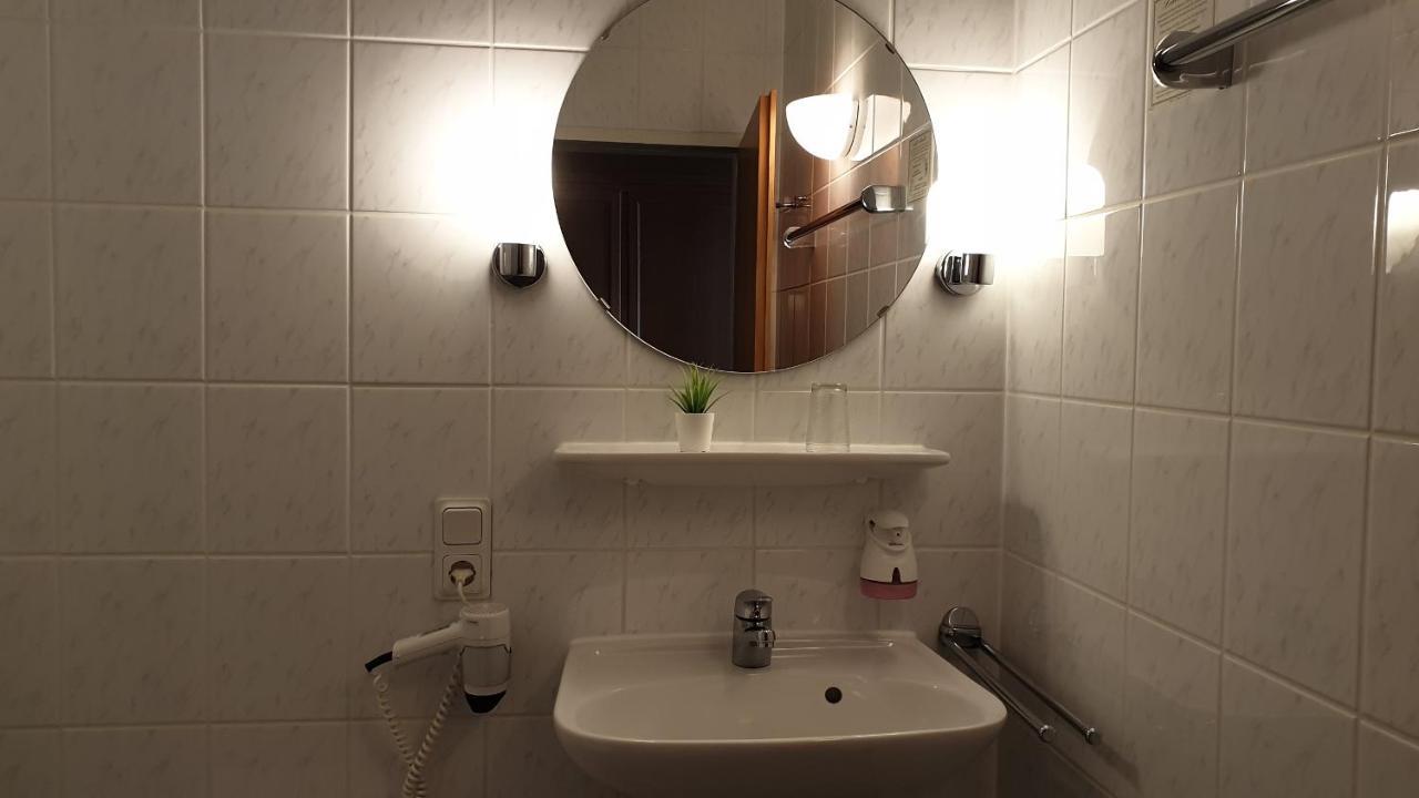 Hotel Nuembrecht Ngoại thất bức ảnh
