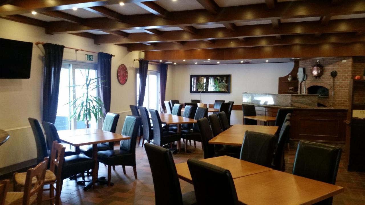 Hotel Nuembrecht Ngoại thất bức ảnh